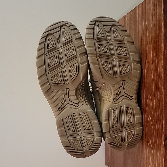 Nike Air Jordan Future Boot Khaki Sz 10.5 - Picture 5 of 7